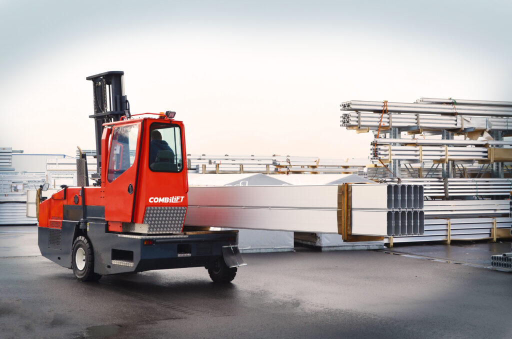 Combilift – COMBI-SL – Multi-directional side loader forklift - Steel - Outdoor